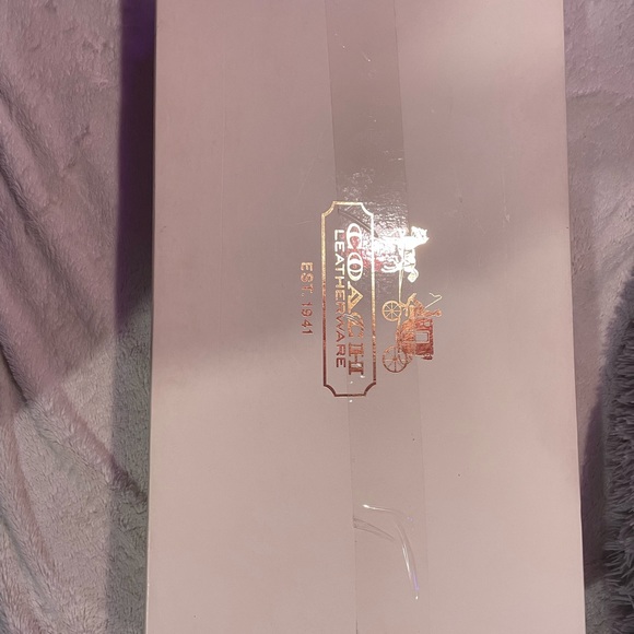 Coach boots 8.5 in mint condition - Picture 4 of 5